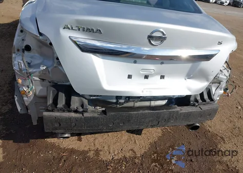 2015 Nissan Altima 2.5 S from USA, damaged, VIN 1N4AL3AP3FN336655
